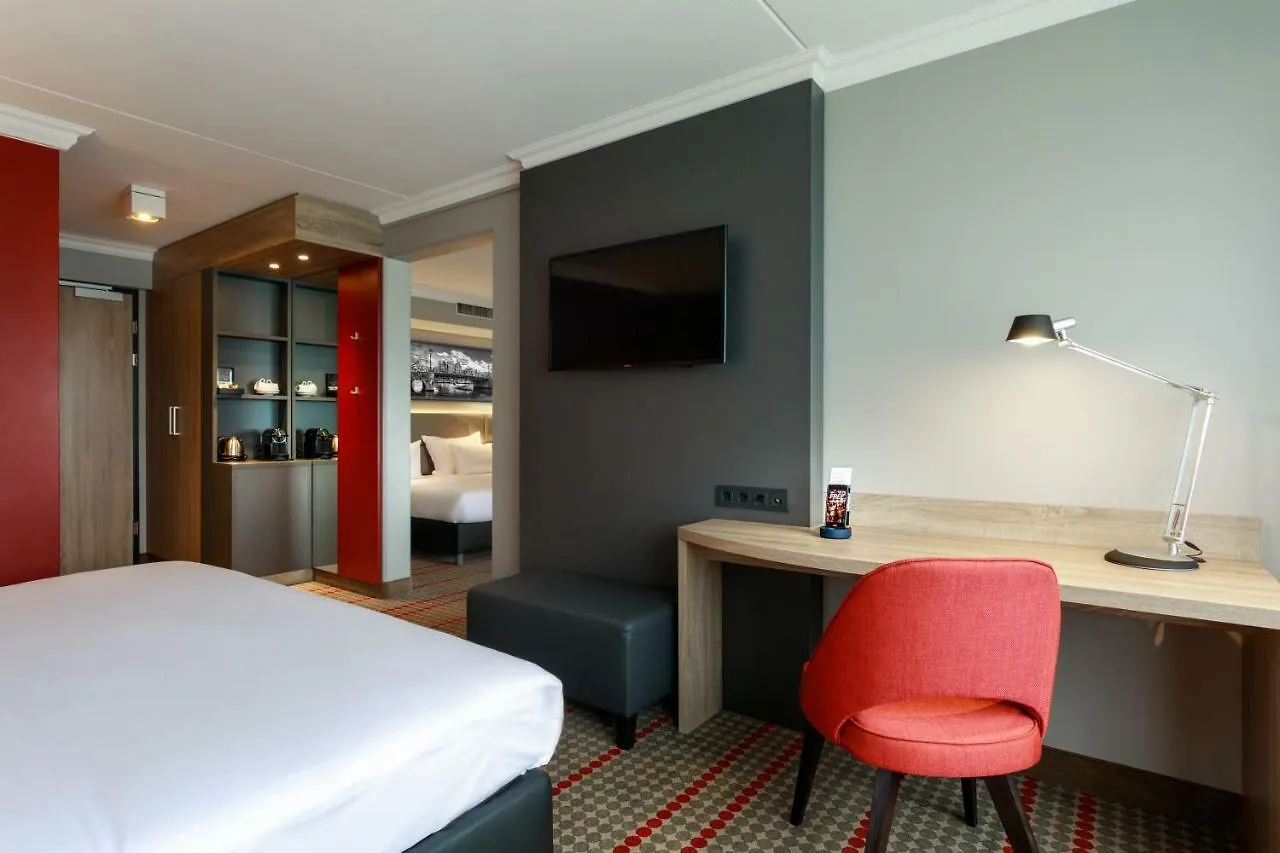 Ramada By Wyndham Amsterdam Airport Schiphol Hotel Badhoevedorp